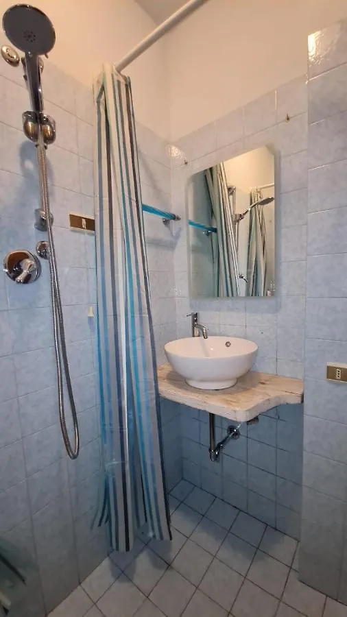 Holiday home Accogliente Villetta Bi-Familiare Pietrasanta