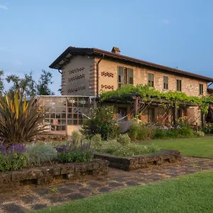 Olimagio Farm With Animals And 25m Pool, At Cycling Distance Landhaus